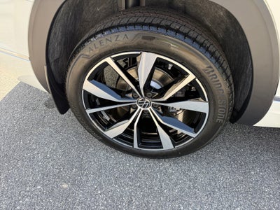 2026 Volkswagen Atlas SEL Premium R-Line