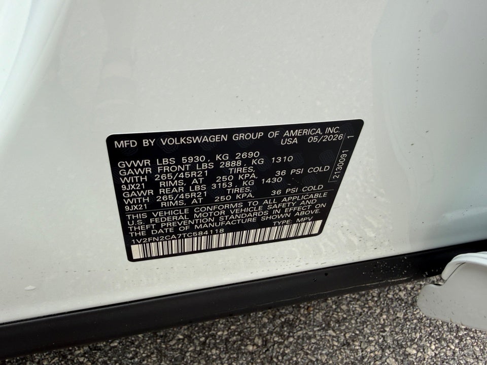 2026 Volkswagen Atlas 2.0T SEL Premium R-Line