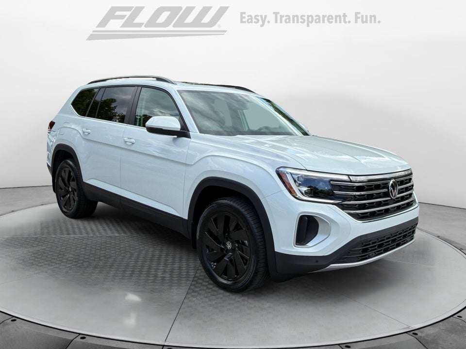 2026 Volkswagen Atlas SE with Technology