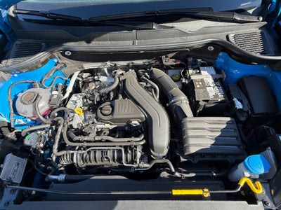 2026 Volkswagen Taos SE Black