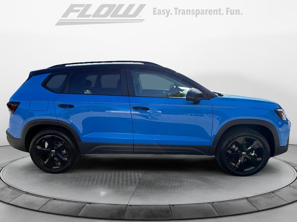 2026 Volkswagen Taos SE Black