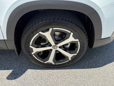 2026 Volkswagen Taos SEL