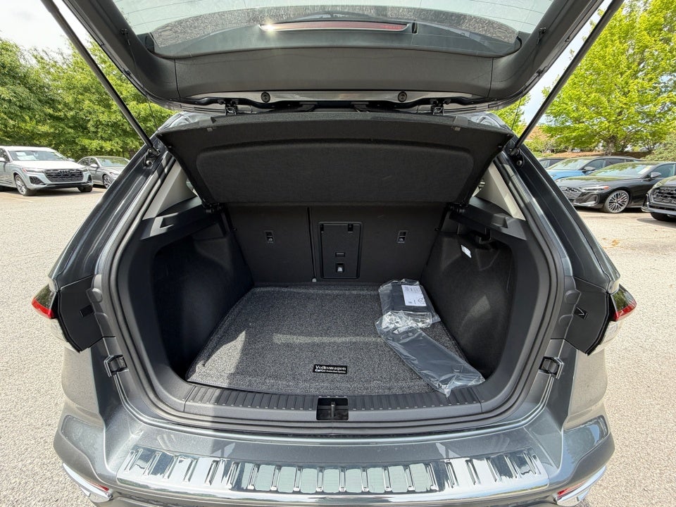 2026 Volkswagen Taos SEL