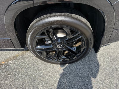 2026 Volkswagen Tiguan SE R-Line Black