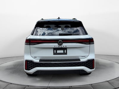 2026 Volkswagen Tiguan SE R-Line Black