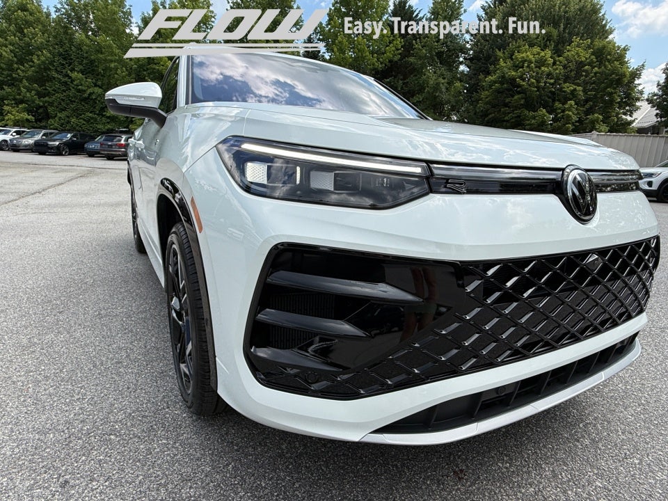2026 Volkswagen Tiguan SEL R-Line Turbo