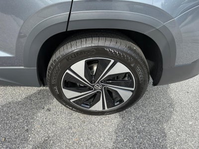 2026 Volkswagen Taos SE