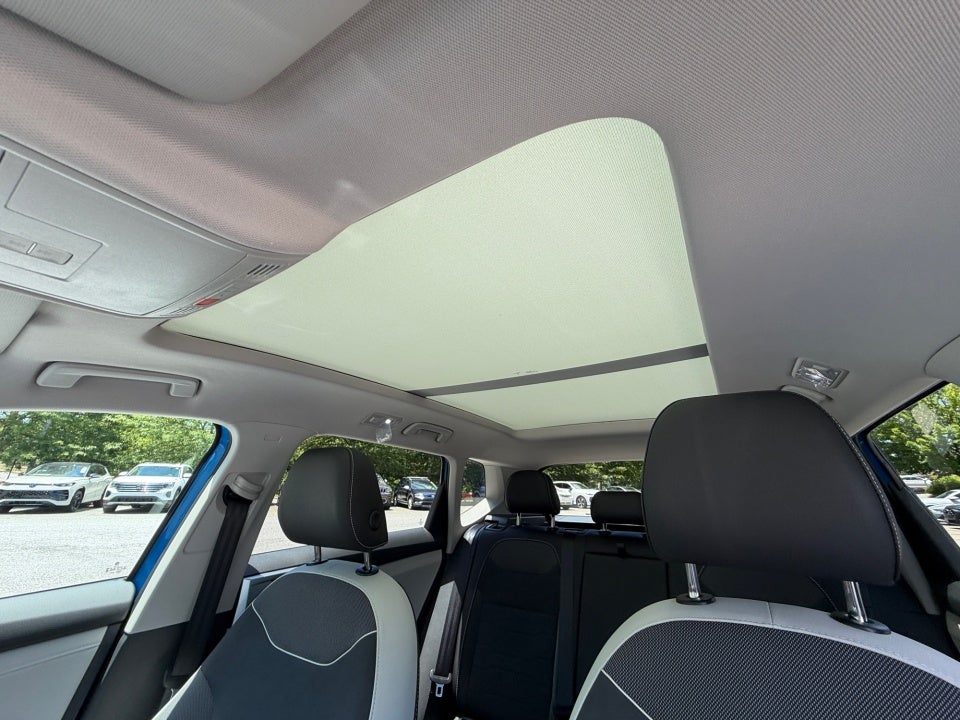 2026 Volkswagen Taos SE
