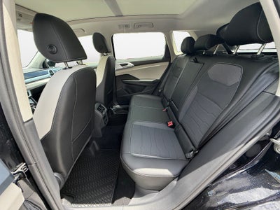 2026 Volkswagen Taos SE