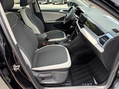 2026 Volkswagen Taos SE