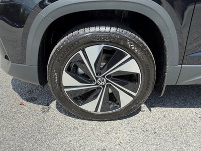 2026 Volkswagen Taos SE
