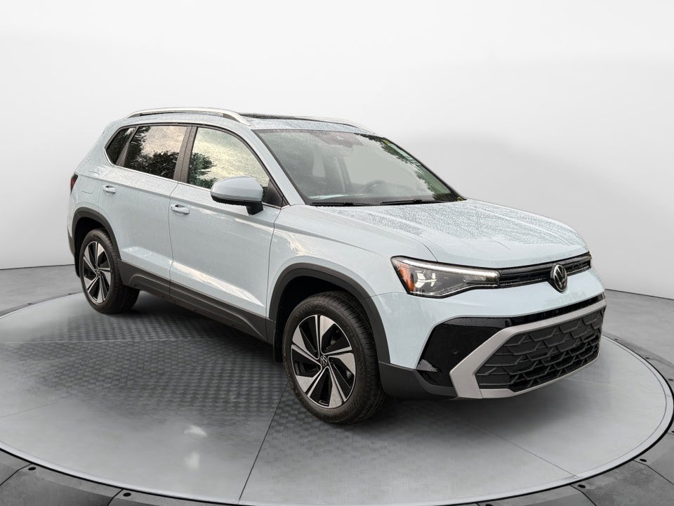 2027 Volkswagen Taos SE