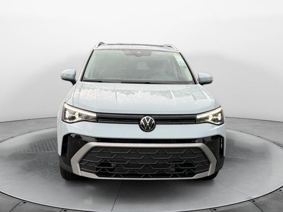 2027 Volkswagen Taos SE