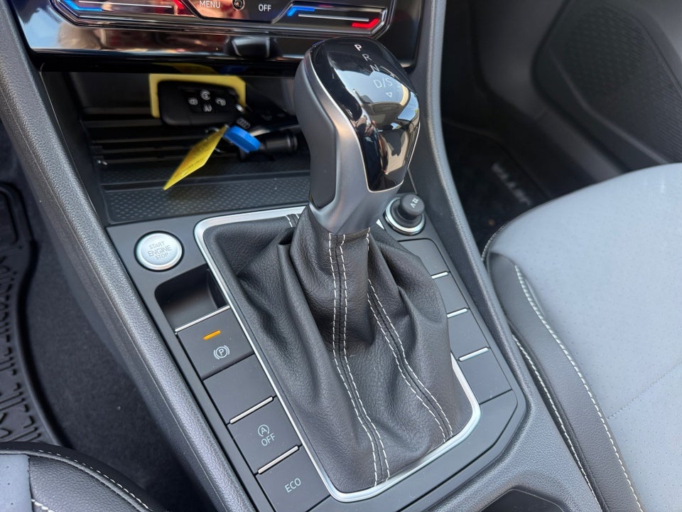 2027 Volkswagen Jetta SE