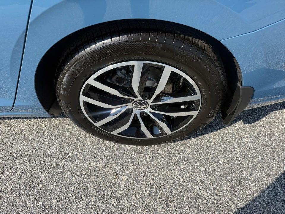 2027 Volkswagen Jetta SE