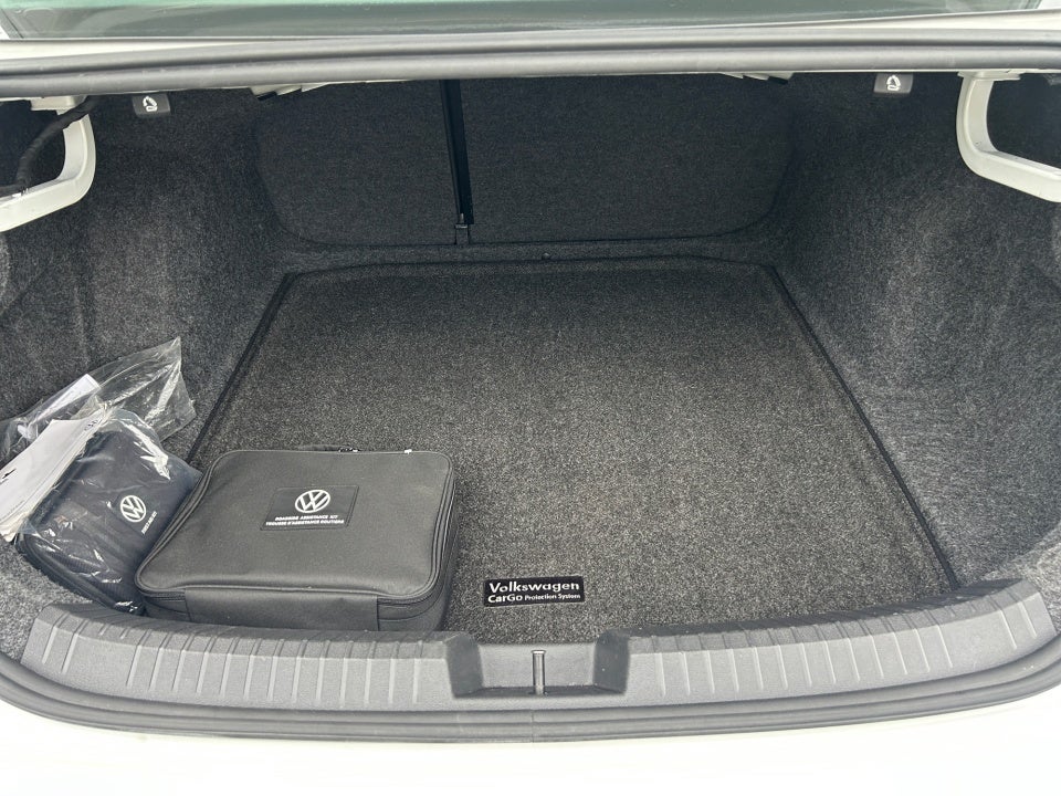 2021 Volkswagen Jetta 1.4T SEL Premium