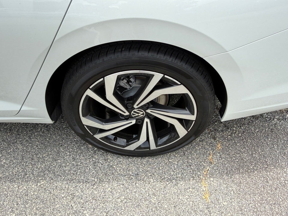 2026 Volkswagen Jetta SEL