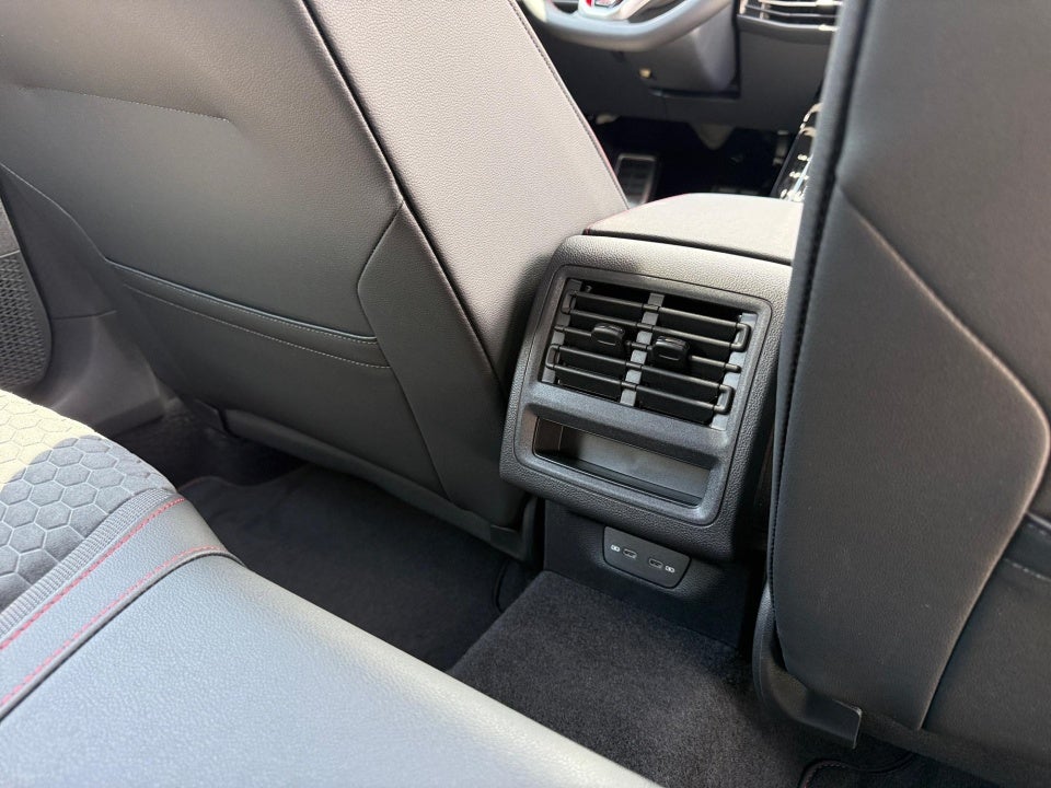 2026 Volkswagen Golf GTI SE