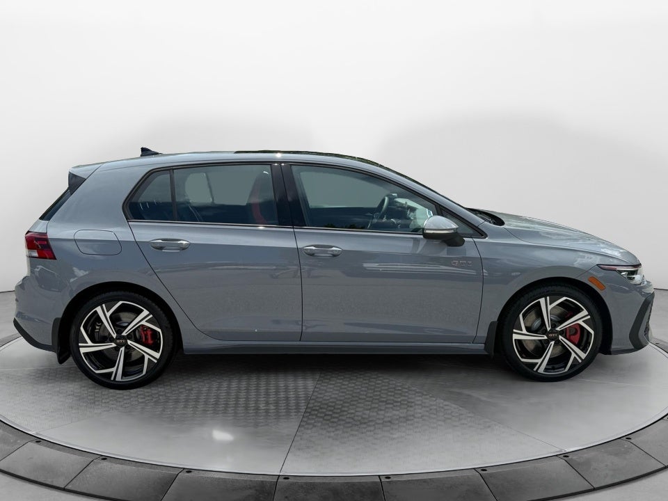 2026 Volkswagen Golf GTI SE
