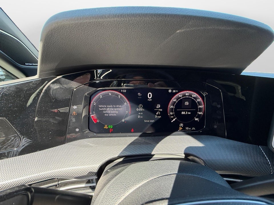 2026 Volkswagen Golf GTI SE