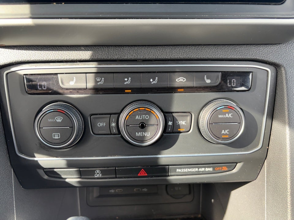 2021 Volkswagen Atlas Cross Sport 2.0T SE w/Technology