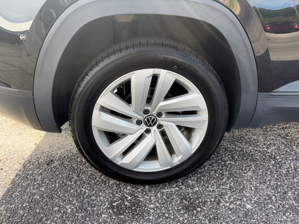 2021 Volkswagen Atlas Cross Sport 2.0T SE w/Technology