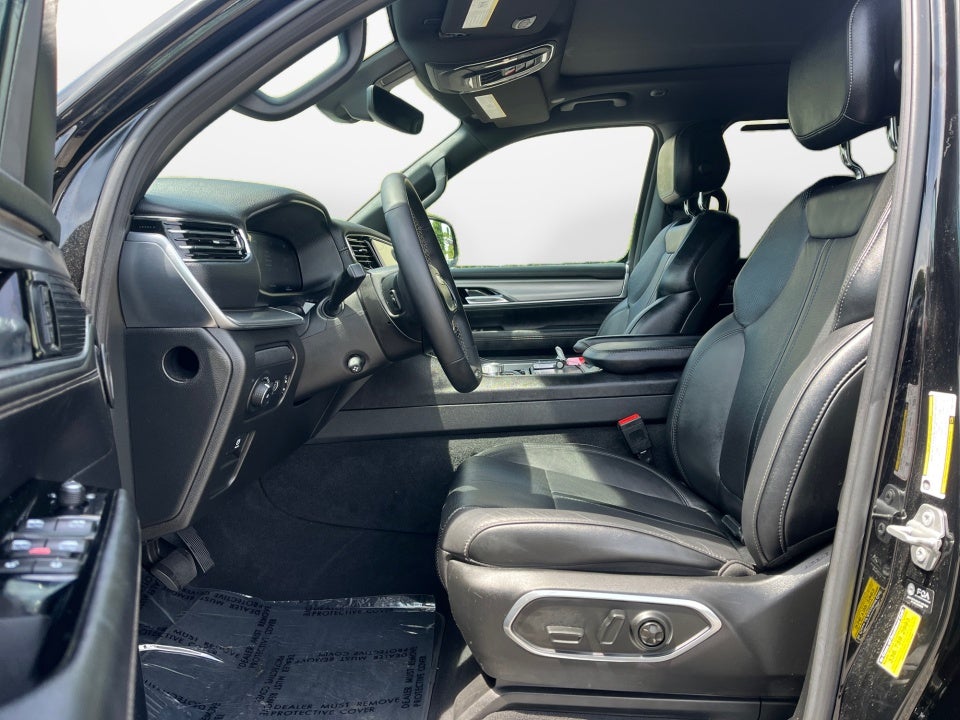 2023 Jeep Wagoneer Series II Carbide