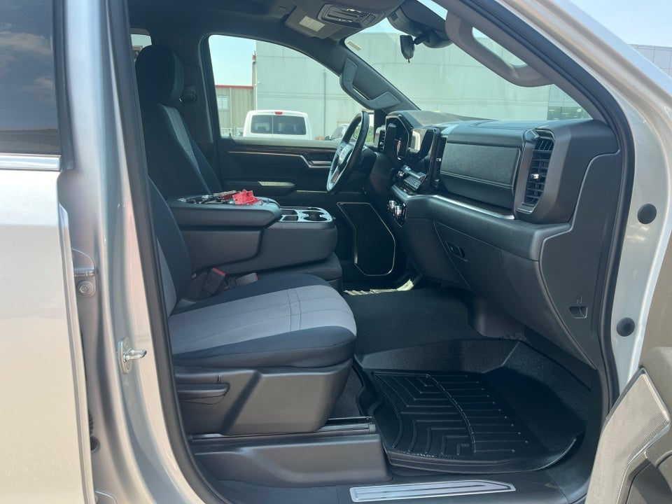 2022 GMC Sierra SLE