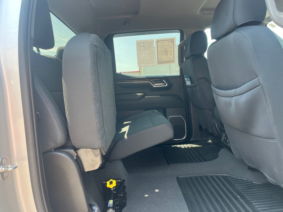 2022 GMC Sierra SLE