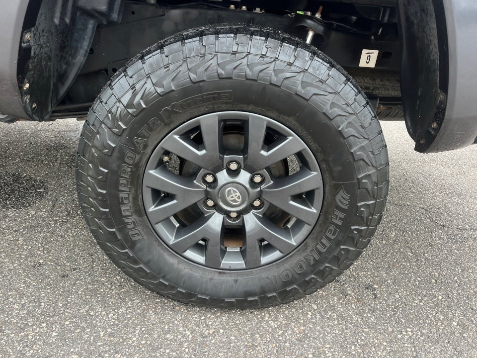 2020 Toyota Tacoma SR5