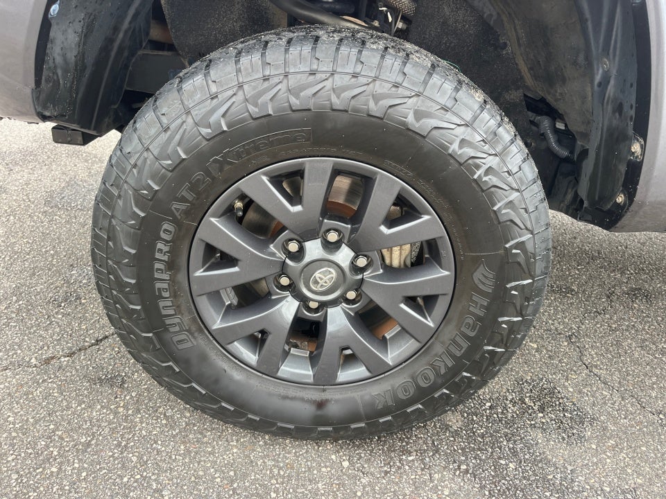 2020 Toyota Tacoma SR5