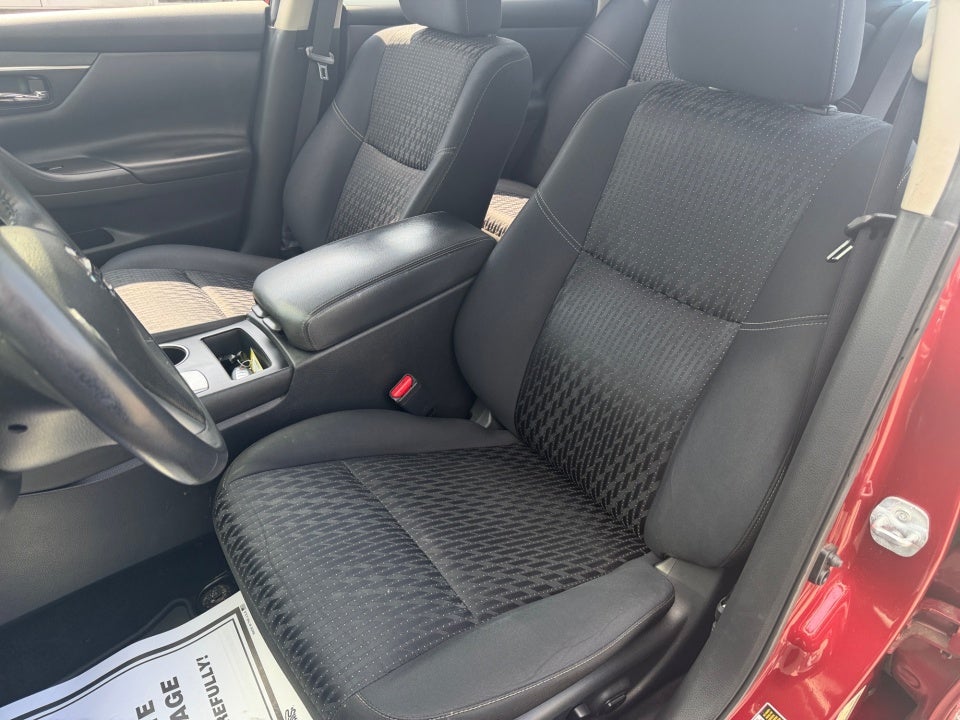 2017 Nissan Altima 2.5 SV