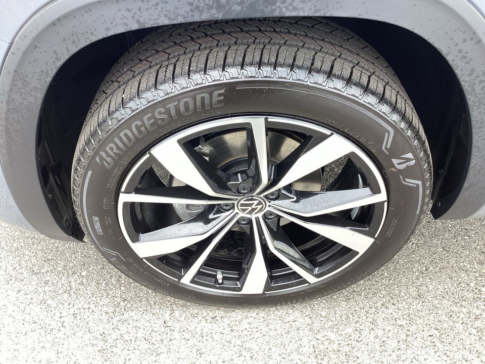 2026 Volkswagen Atlas SEL Premium R-Line