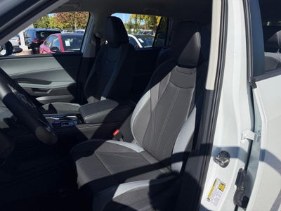 2027 Volkswagen Atlas SE w/Technology