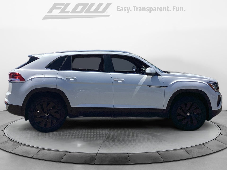 2026 Volkswagen Atlas Cross Sport SE with Technology