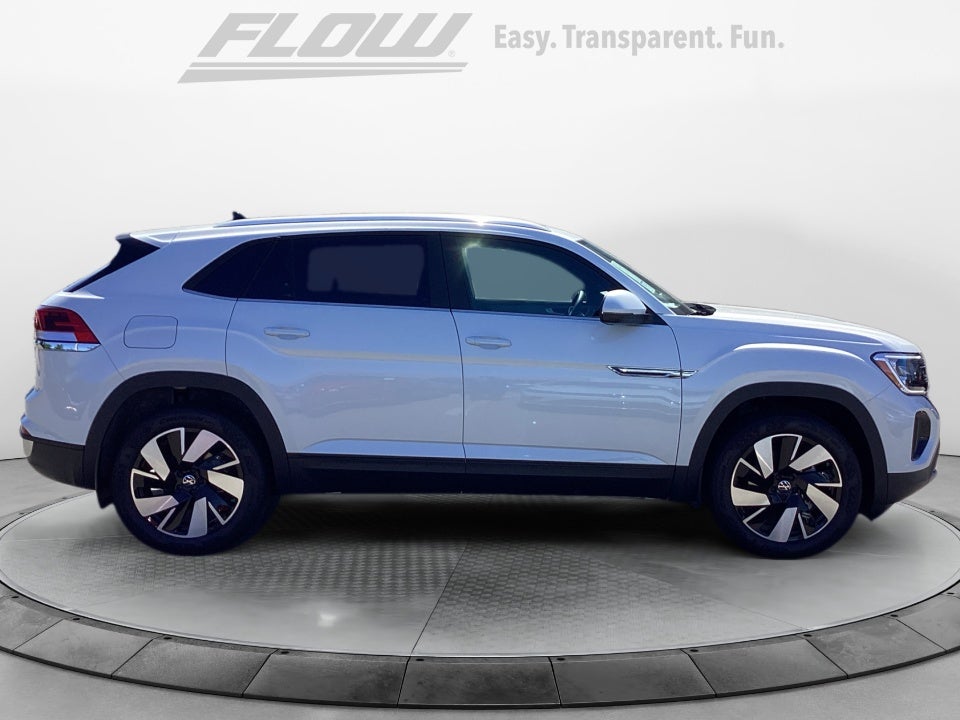 2026 Volkswagen Atlas Cross Sport SE with Technology