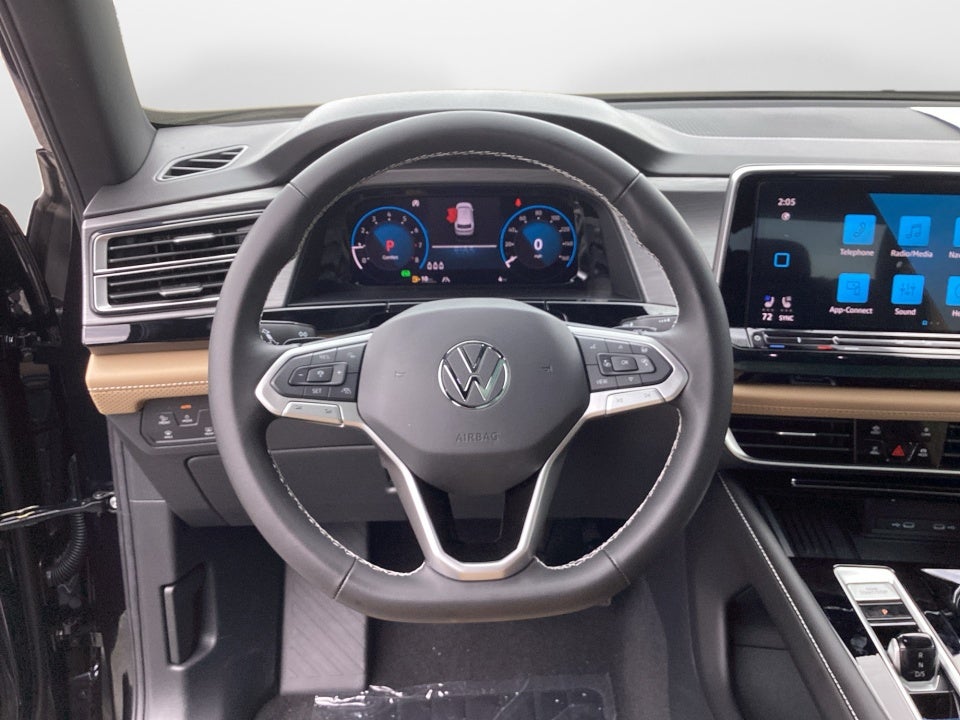2026 Volkswagen Atlas Cross Sport SE with Technology