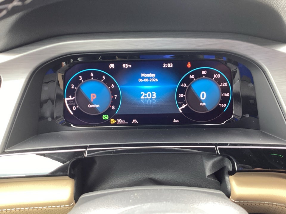 2026 Volkswagen Atlas Cross Sport SE with Technology