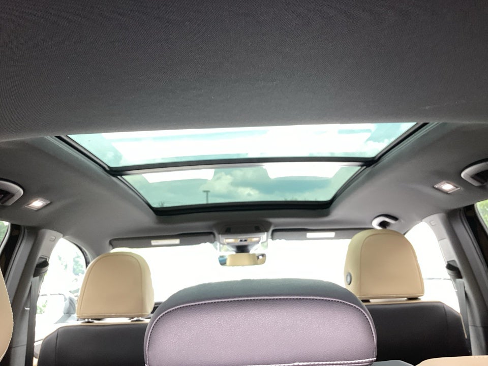 2026 Volkswagen Atlas Cross Sport SE with Technology