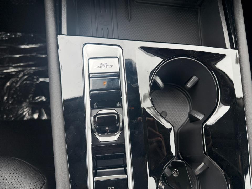 2026 Volkswagen Atlas SE w/Tech - Photo 20