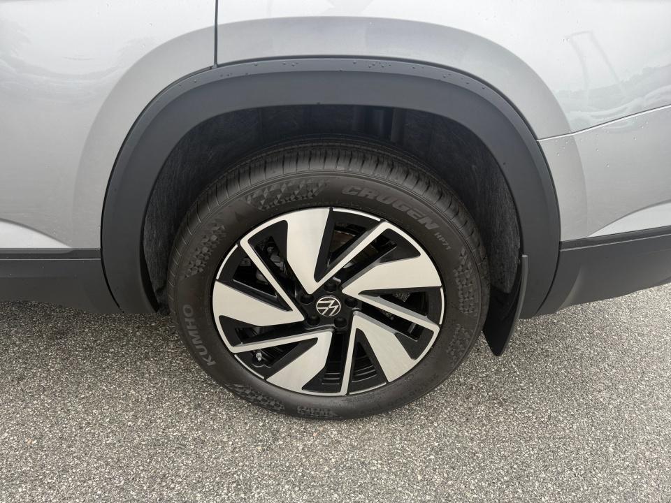 2026 Volkswagen Atlas SE w/Tech - Photo 22