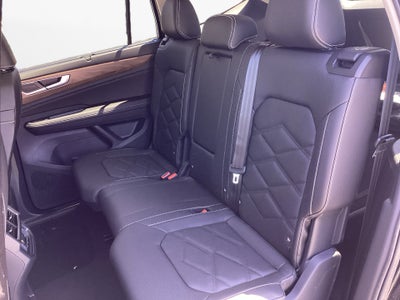2026 Volkswagen Atlas SE with Technology