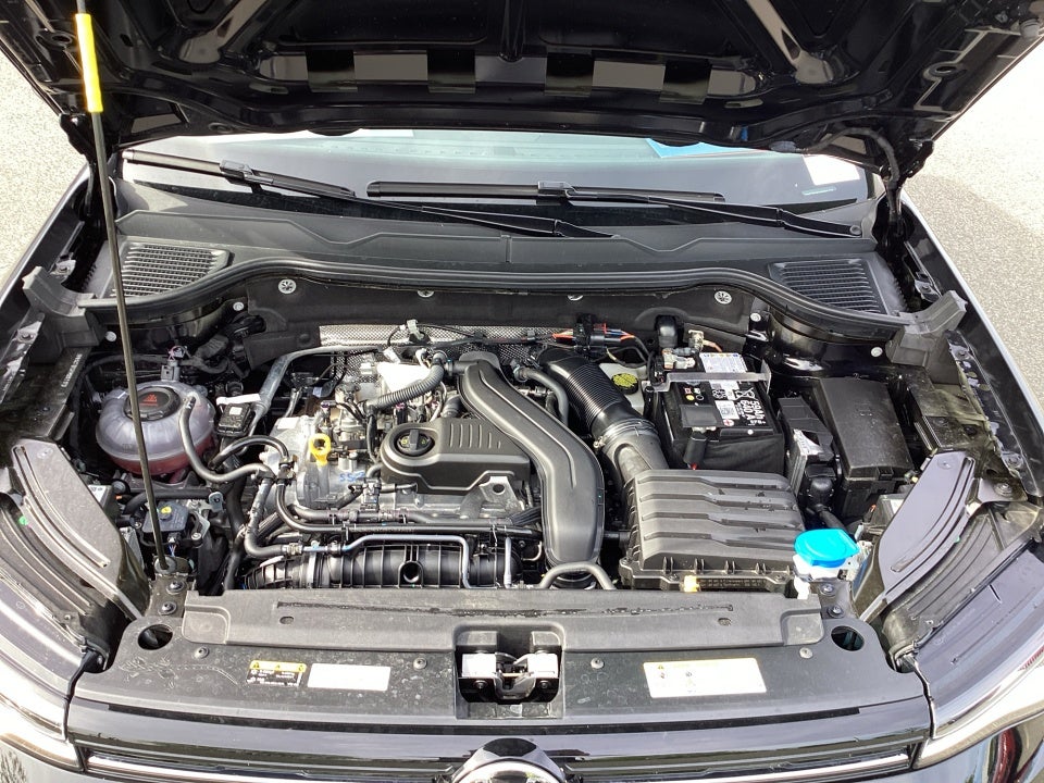 2025 Volkswagen Taos S