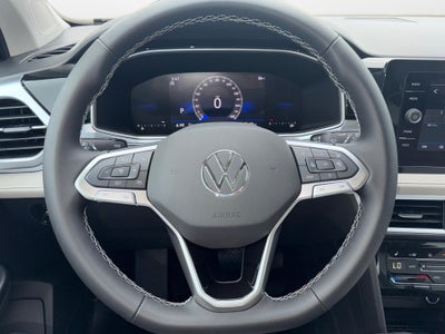2026 Volkswagen Taos SE