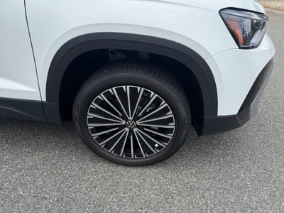 2026 Volkswagen Taos SE