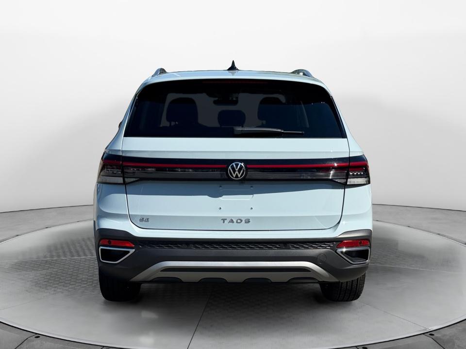 2027 Volkswagen Taos SE