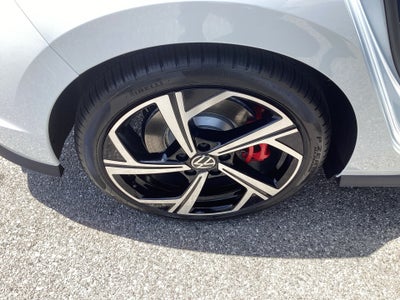 2026 Volkswagen Golf GTI SE