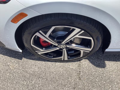 2026 Volkswagen Golf GTI SE