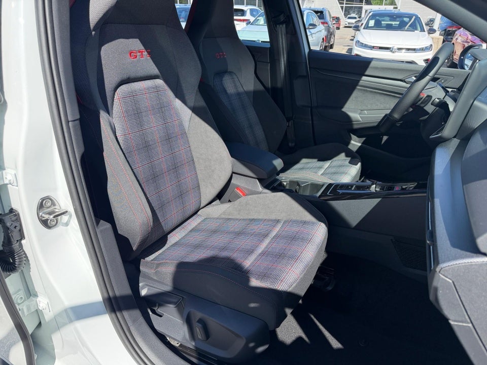 2026 Volkswagen Golf GTI S