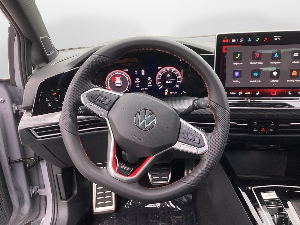 2026 Volkswagen Golf GTI SE